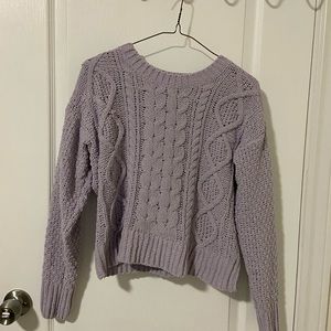 Super soft knit light lilac sweater in size xs